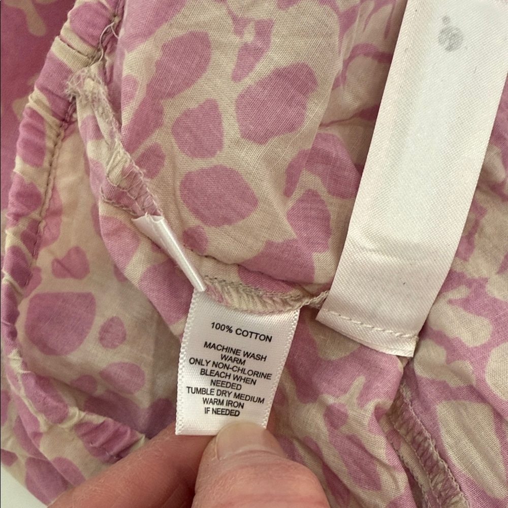 LOFT Pink and Cream Ruffled Blouse - Picture 5 of 8